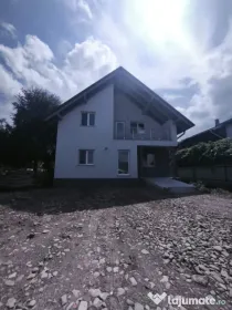 Casa noua individuala 5 camere, 500mp teren, Radauti