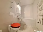 Garsonieră decomandată spațioasă , Avantgarden 3 