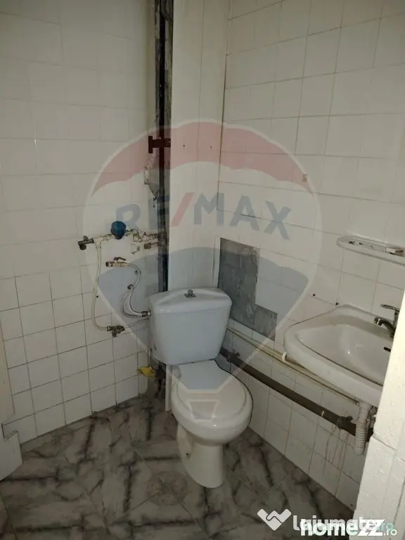Apartament cu 3 camere str. Alexandru Vlahuta