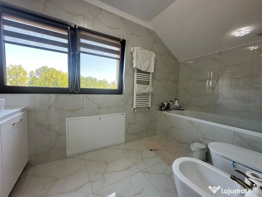 Case moderne în Hălchiu – liniște, intimitate și acces rapid catre BV!