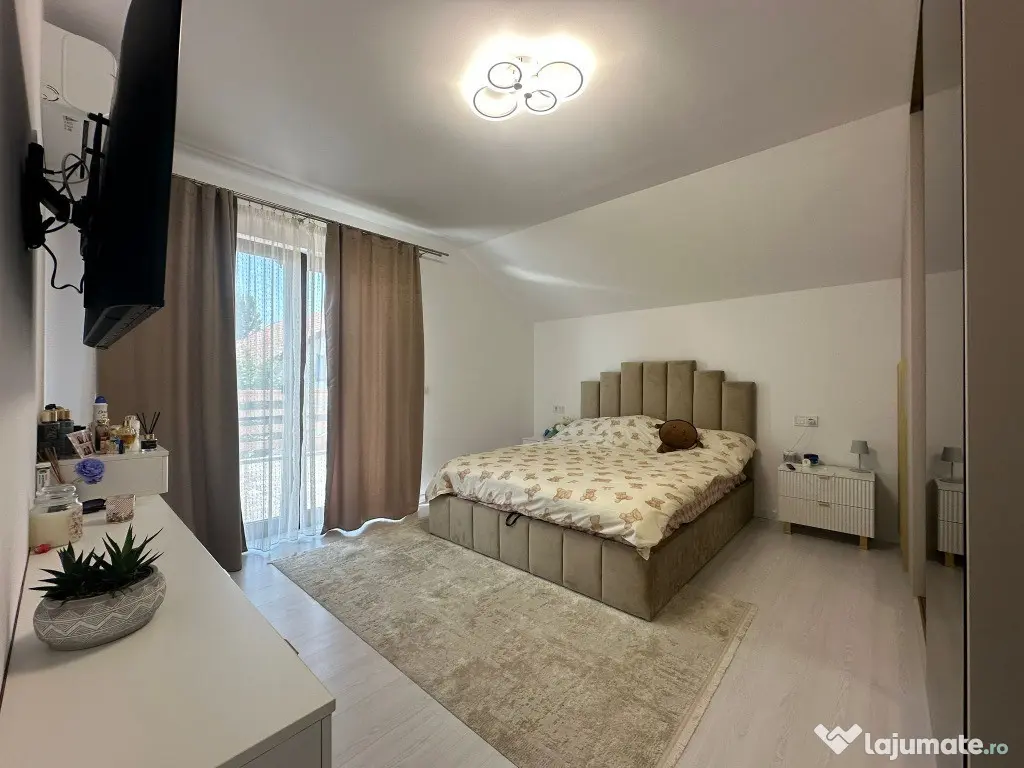 Case moderne în Hălchiu – liniște, intimitate și acces rapid catre BV!