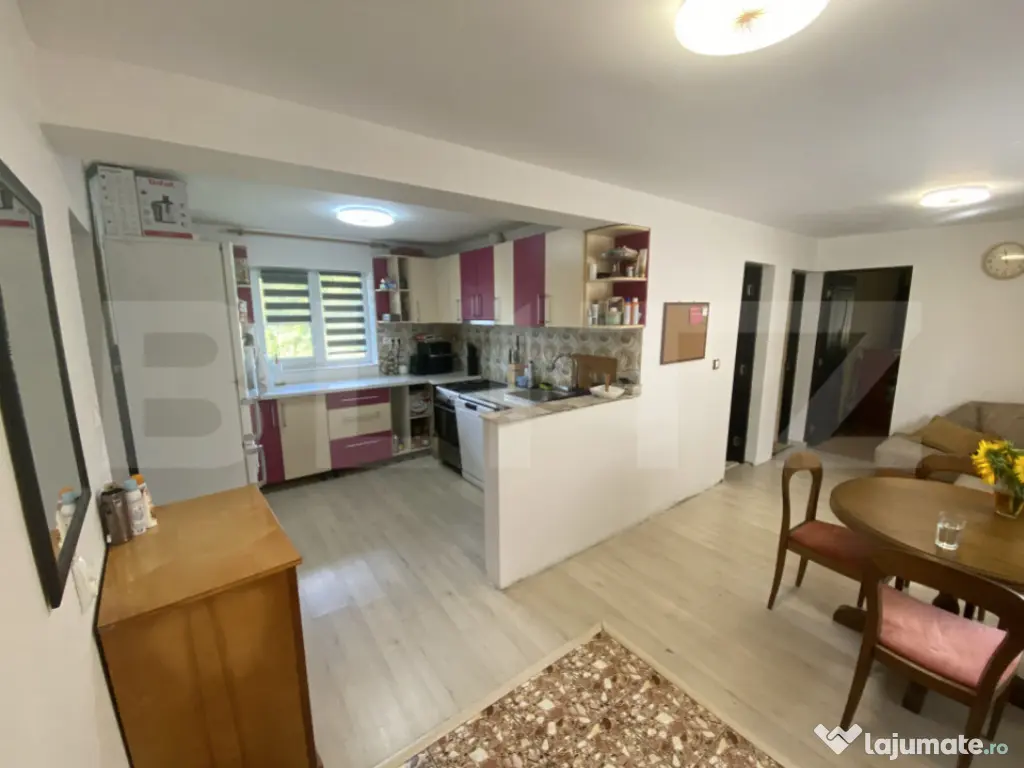 Casa de vanzare 4 camere în suprafață utilă 105 mp și t