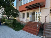 Spatiu comercial cu vad comercial strada Andrei Muresanu, 75