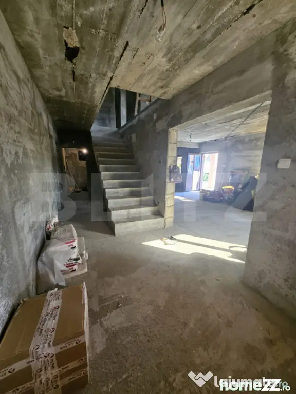 Casă la roșu, de vanzare, 250 mp, zona Slobozia Moara - Slobozia Moara (Dambovita)