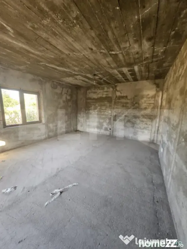 Casă la roșu, de vanzare, 250 mp, zona Slobozia Moara - Slobozia Moara (Dambovita)