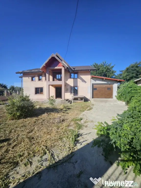 Casă la roșu, de vanzare, 250 mp, zona Slobozia Moara - Slobozia Moara (Dambovita)