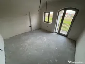 Casa de vanzare Duplex zona Carrfour 