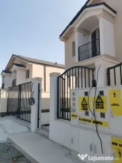 Casa de vanzare Duplex zona Carrfour 