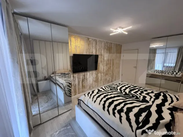 Apartament de vanzare, cu 2 camere, zona Micro 6