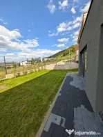 Duplex cu demisol open-space, 280 mp teren, Florești