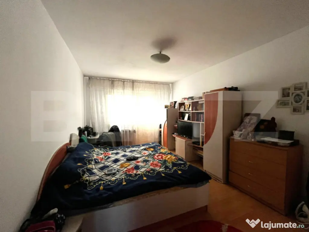 Apartament cu 3 camere, 70 mp, Mircea cel Batran