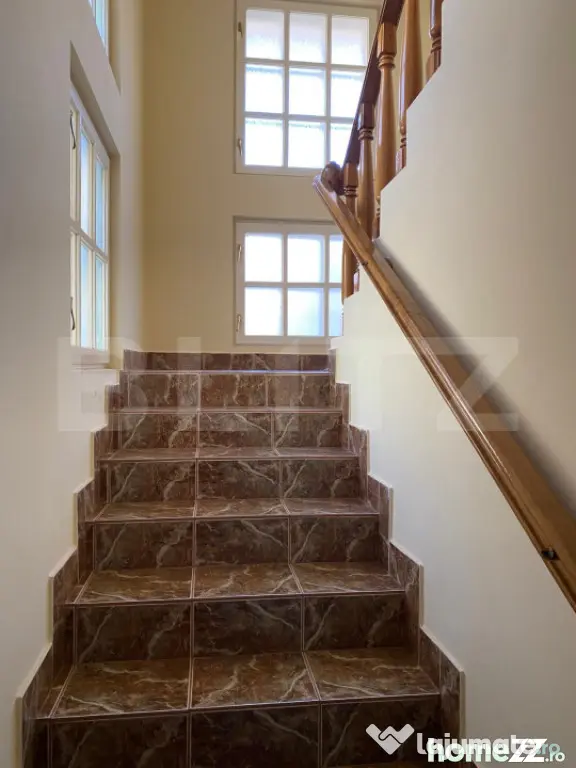 Vila 7 camere, 750mp-teren, BAILE HERCULANE - Baile Herculane (Caras-Severin)