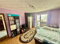 Apartament 2 camere, semidecomandat - zona Bartolomeu