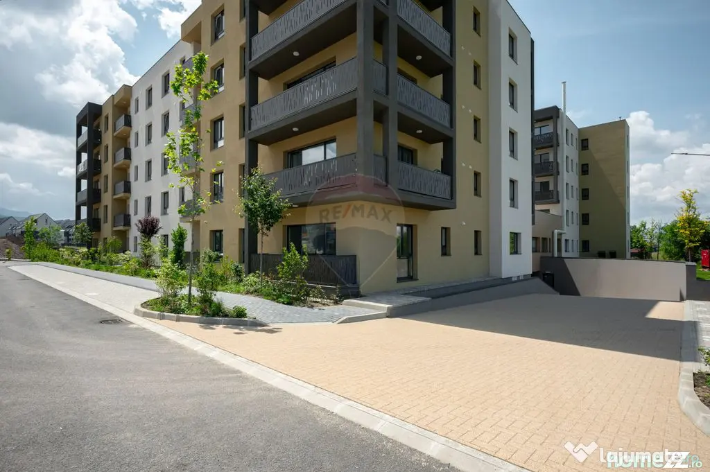 Apartament 2 camere ROKMAN Parcare subterană și Boxă