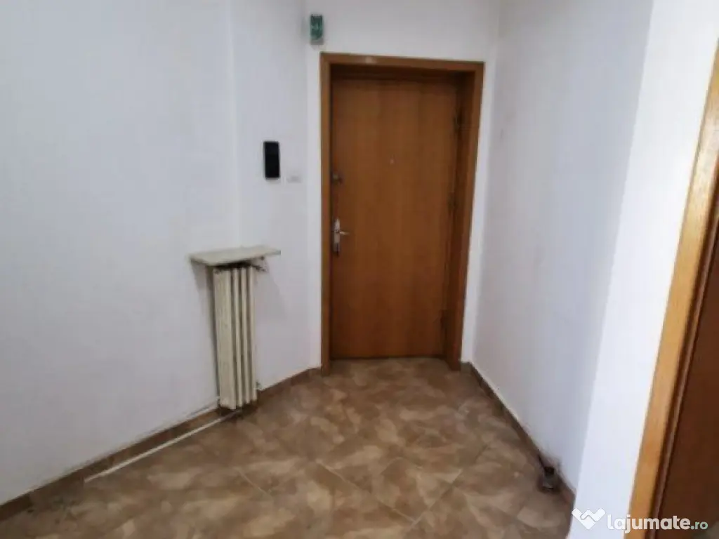Apartament 4 camere Romana- Lascar Catargiu- stradal