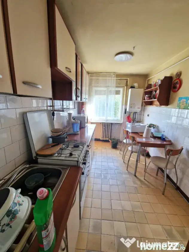 Apartament 3 camere, 80 mp, zona Biblioteca Judeteana