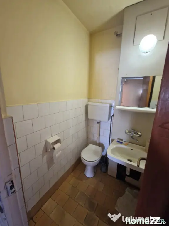 Apartament 3 camere, 80 mp, zona Biblioteca Judeteana