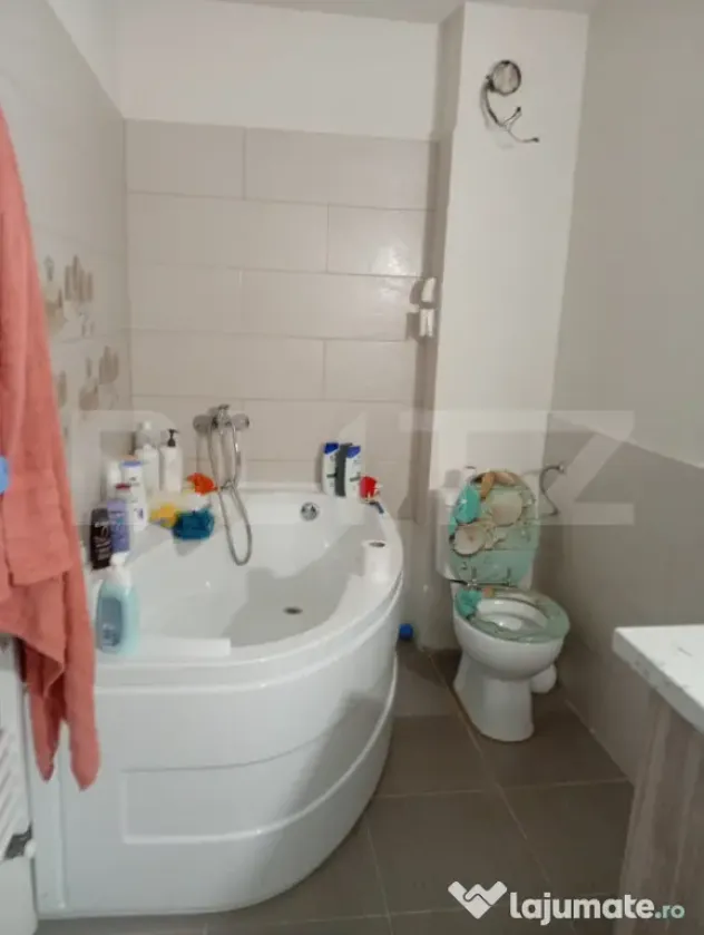 Apartament 3 camere 83mp+ balcon