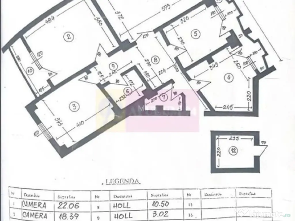 Vanzare apartament de 4 camere la Casa Poporului-stradal