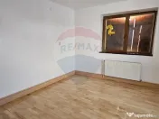 Casa de inchiriat in Andrei Muresanu, str. Anatol France 