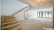 PENTHOUSE UNIC IN SCHEII BRASOVULUI CU 168MP UTILI SI 189...