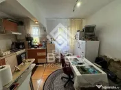 Apartament 3 camere, etaj 3 - zona Decebal 