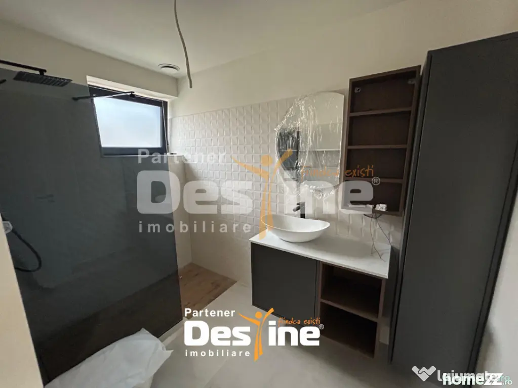 Casa individuala 120mp Teren 360mp Parcare Terasa si Curte