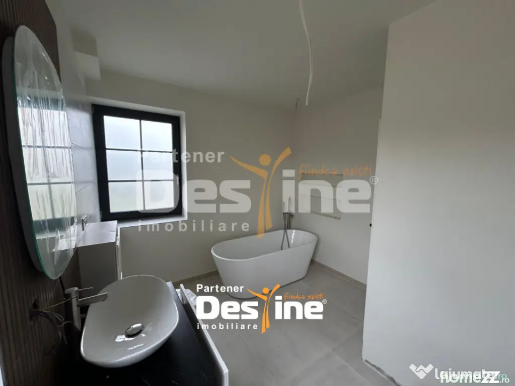 Casa individuala 120mp Teren 360mp Parcare Terasa si Curte