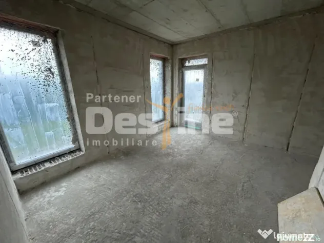 Casa individuala 120mp Teren 360mp Parcare Terasa si Curte