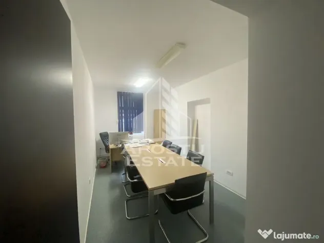 Casa în Dumbrăvița cu teren de 3039 mp și Front Stradal de 40 ml - Dumbravita (Timis)