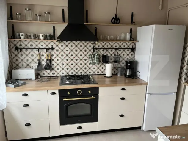 Apartament 4 camere, 100 mp, zona Parcului Central