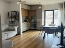 Apartament 2 camere, etaj 2/5, cu parcare inclusa, zona Some