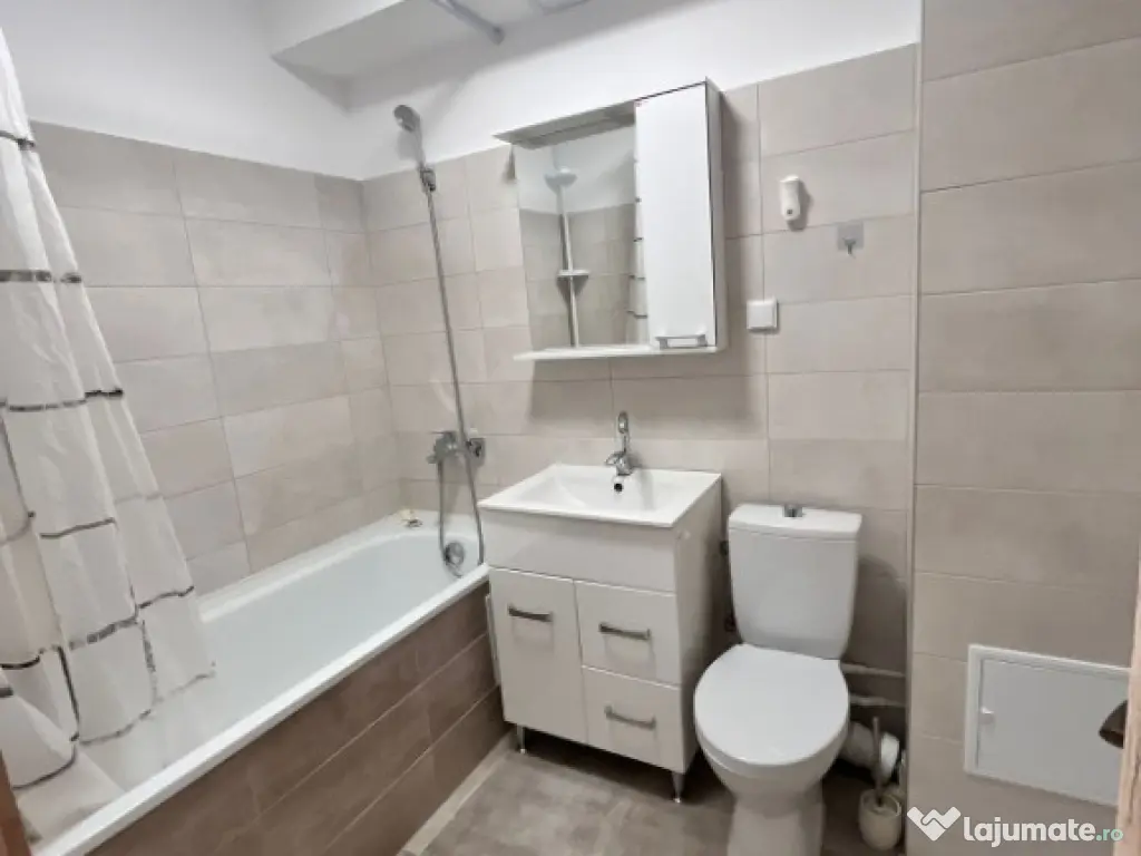 Apartament 2 cam dec, Păcurari Alpha Bank, 500 euro
