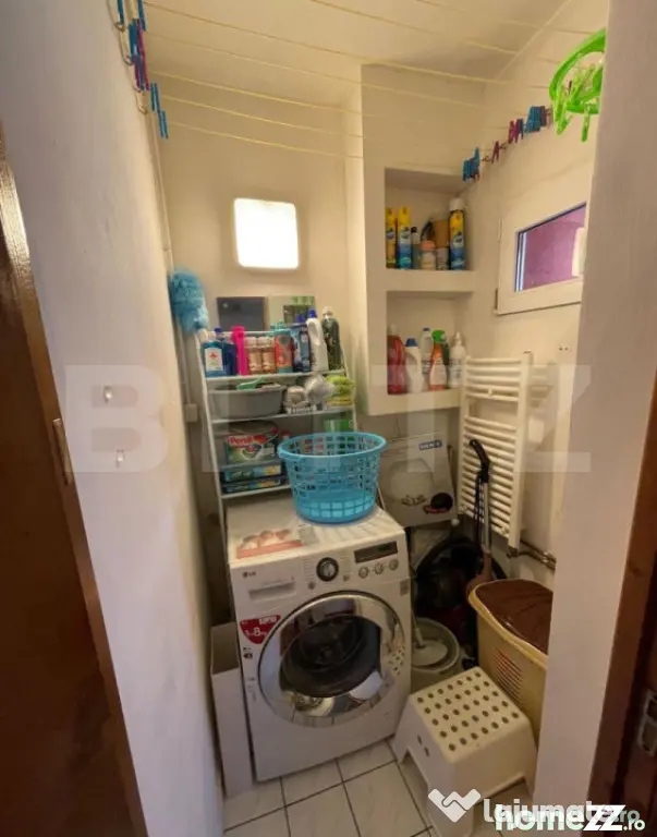 | Apartament cu camere | 62 mp, zona TRIAJ |