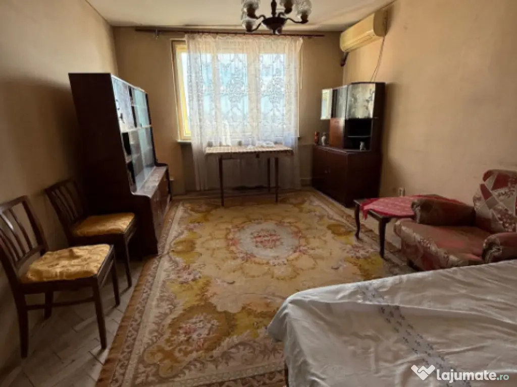 Apartament decomandat, 47,20 mp, zona Piața Gării