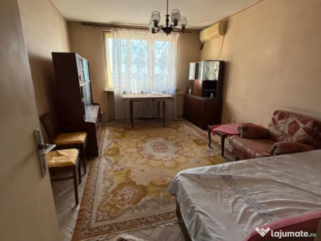 Apartament decomandat, 47,20 mp, zona Piața Gării