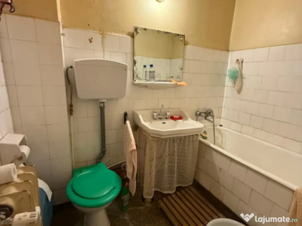 Apartament decomandat, 47,20 mp, zona Piața Gării