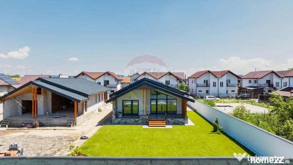 Comision 0 %! Casă cu 4 camere de vânzare în zona Stup...