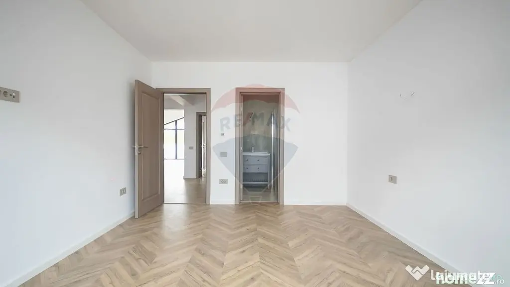 Comision 0 %! Casă cu 4 camere de vânzare în zona Stup...