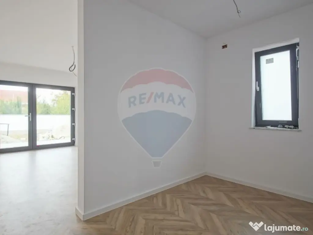 Comision 0 %! Casă cu 4 camere de vânzare în zona Stup...