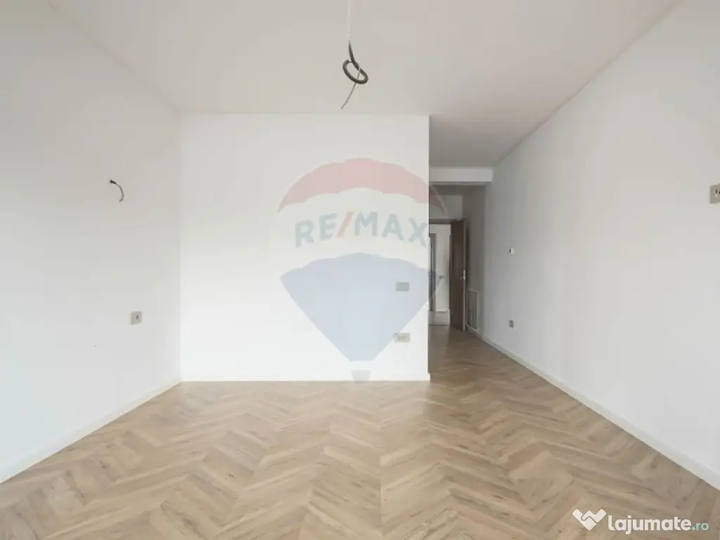 Comision 0 %! Casă cu 4 camere de vânzare în zona Stup...