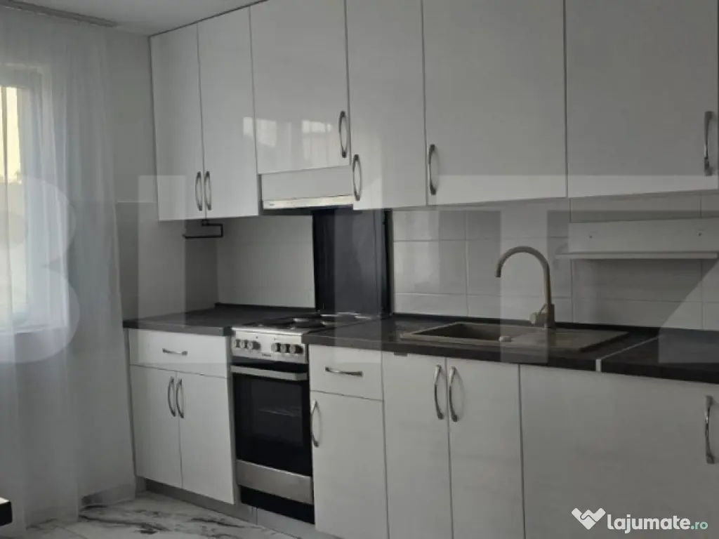 Casă 140 mp, 300 mp teren, zona Priseaca