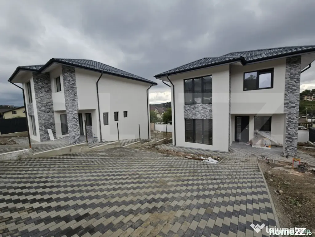 Casa de lux in Iasi 4 camere, zona Bucium - Iasi (Iasi)