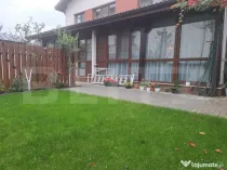 Duplex modern de lux, aproape de oraș — confort și rafin