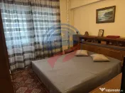 Apartament decomandat, 3 camere, zona Mall Electroputere 