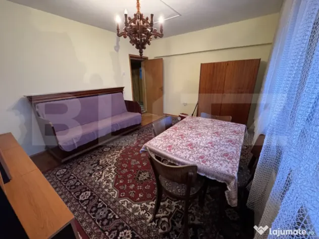 Apartament de închiriat, cu 3 camere, Zalau