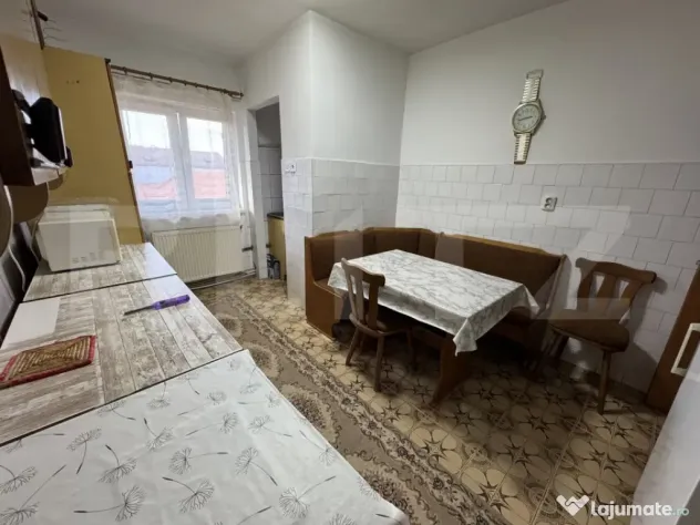 Apartament de închiriat, cu 3 camere, Zalau