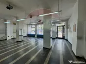 De inchiriat spatiu comercial / Vitrina stradala/ Gara de... 