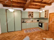 De inchiriat apartament unicat cu 2 camere langa Piata Mare