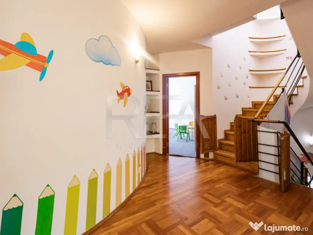 Spatiu educational intr o vila Parcul Carol